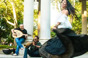 Cartel de Brooklyn Gypsies en El Corral de las Cigüeñas